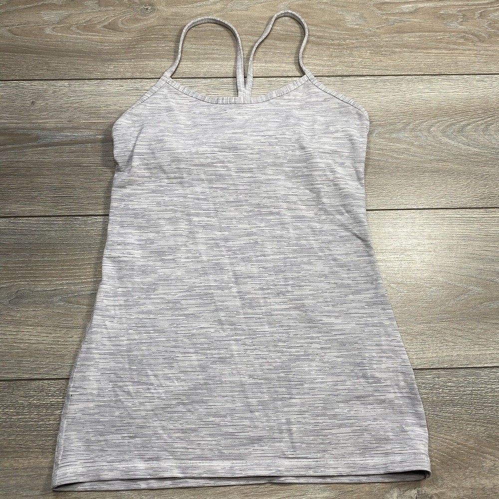 Lululemon Tank Top Womens Missing Size Tag  Built in Bra